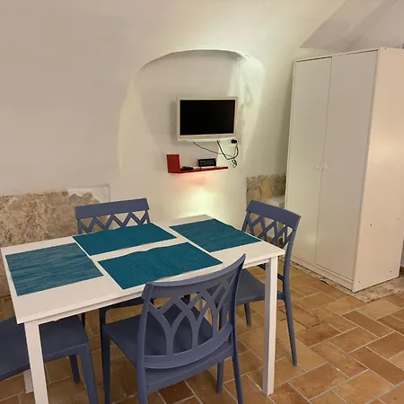 Capsule hotel Da Matteo